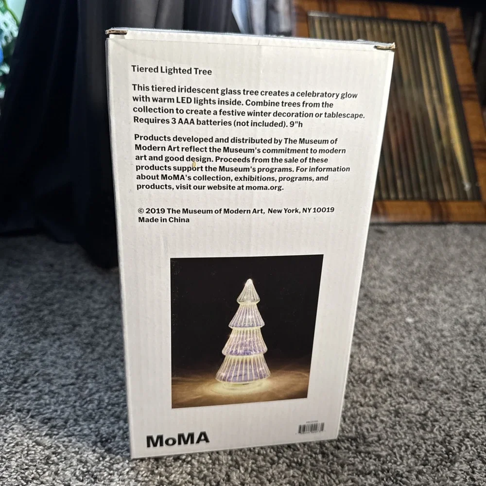 MoMA Translucent Lighted Glass Tree 9